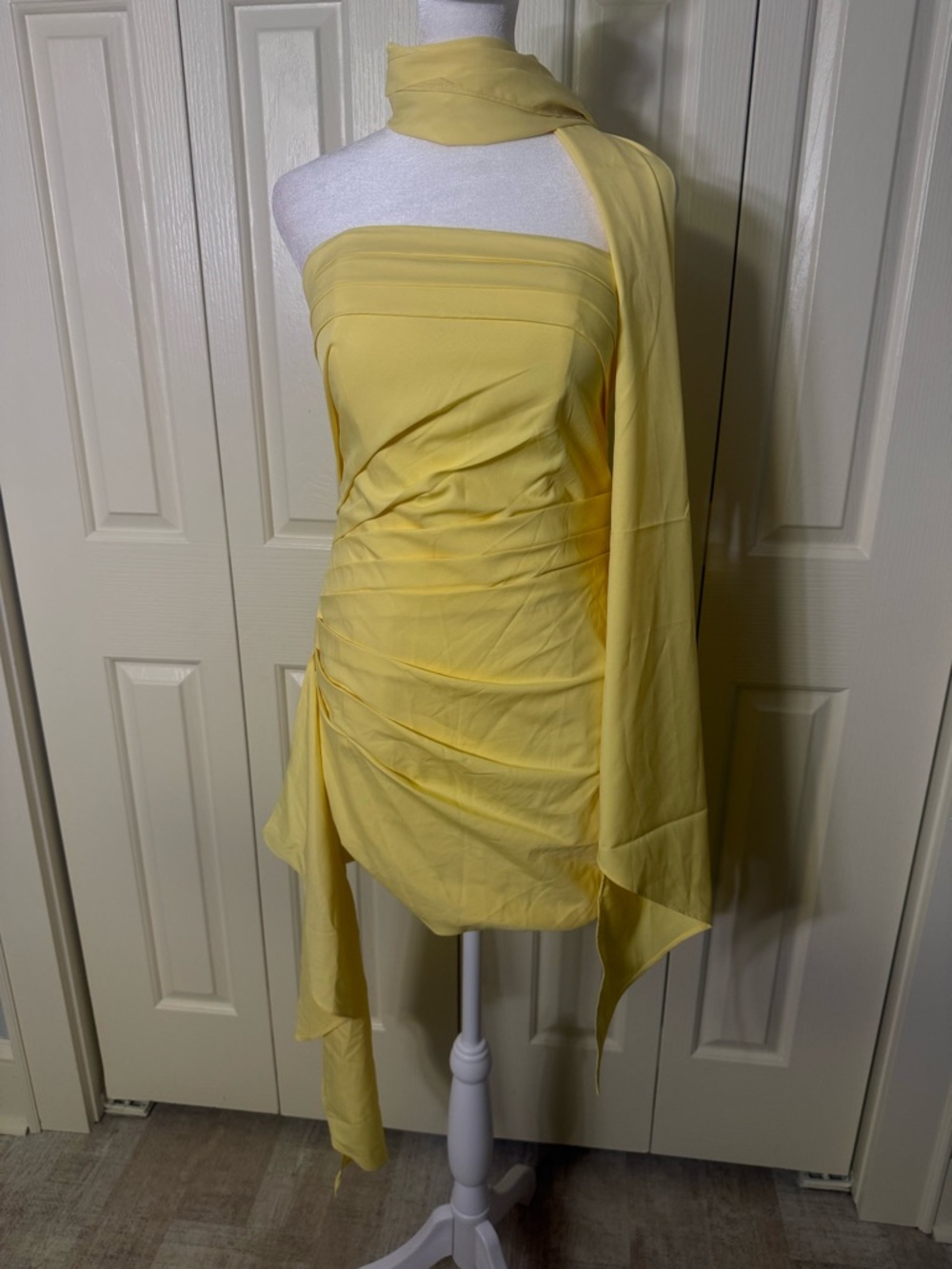 Yellow Strapless Ruched Dress with Scarf - Picture 2 of 4